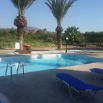Palm Tree Apts * Argaka