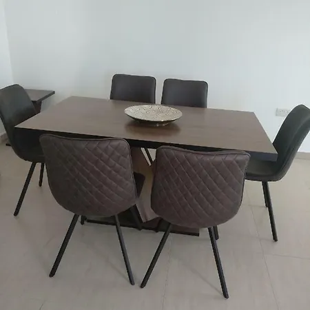 Palm Tree Apts Daire *