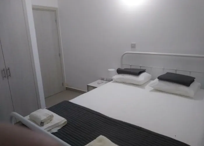 Appartamento Palm Tree Apts Argaka